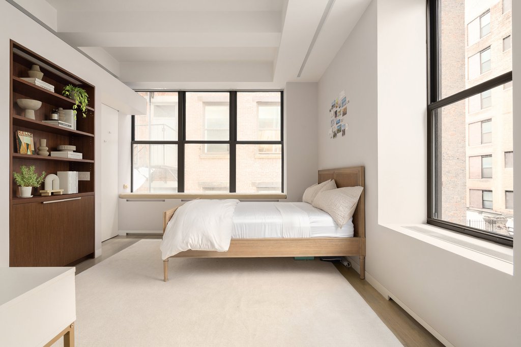 8 West 19th Street, Unit 6 photo 16