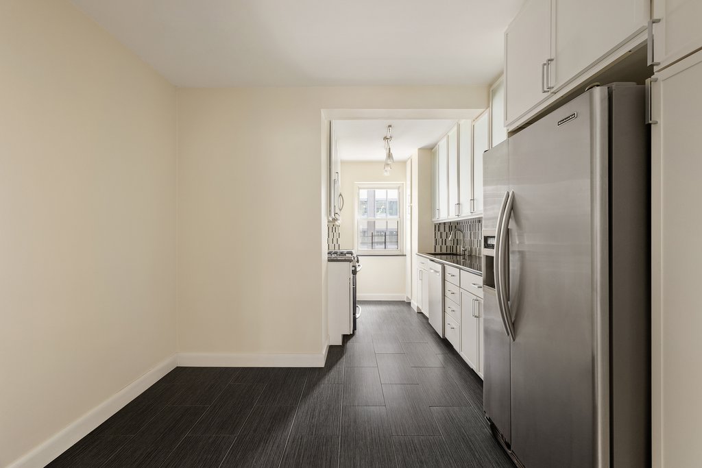 345 East 56th Street, Unit 7J photo 8