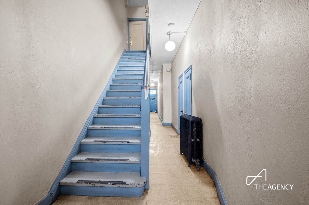 524 East 13th Street, Unit C2 photo 8
