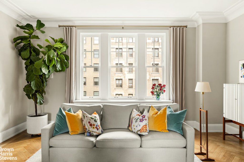 310 West 86th Street, Unit 8A photo 4