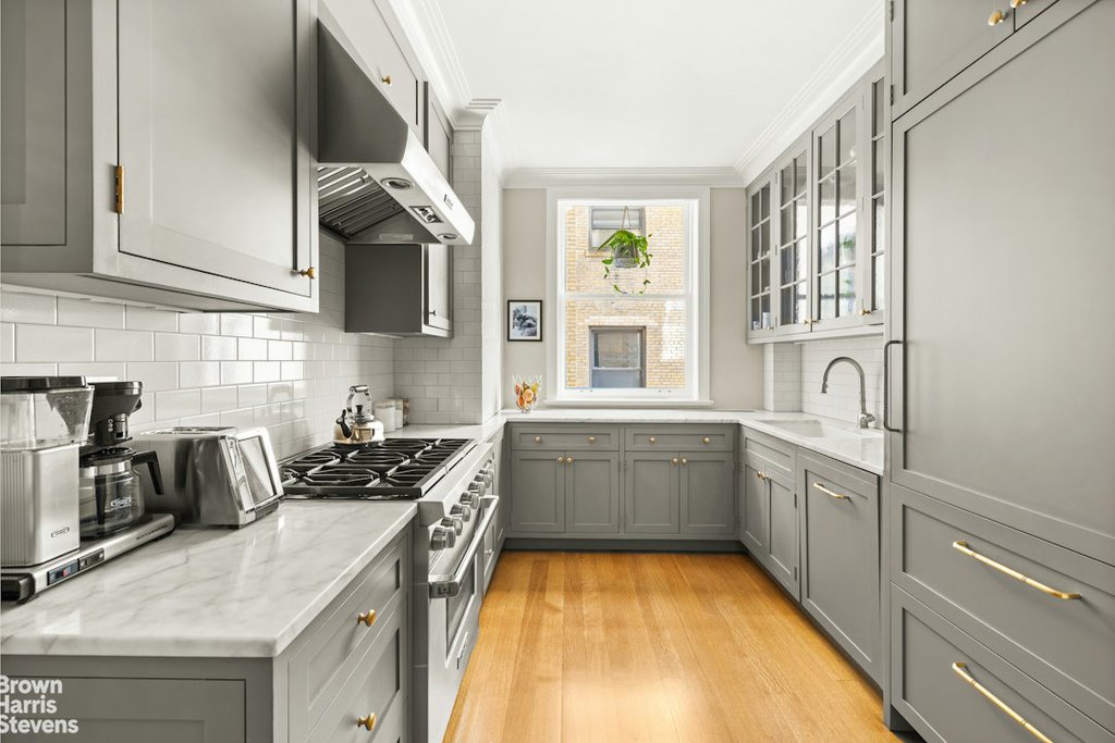 310 West 86th Street, Unit 8A photo 10