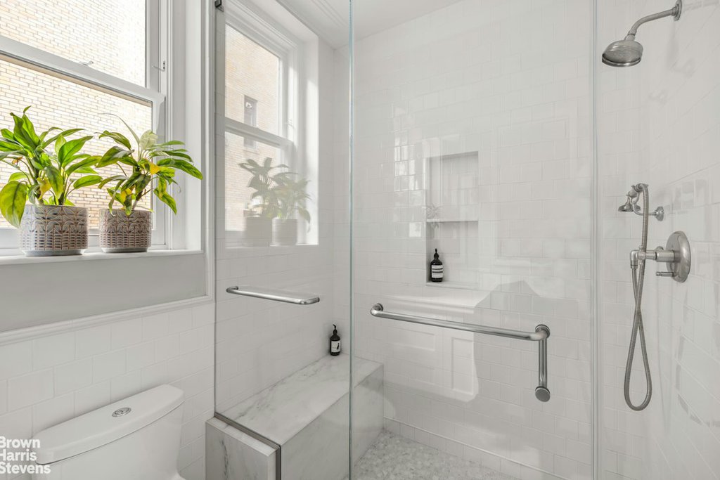 310 West 86th Street, Unit 8A photo 17