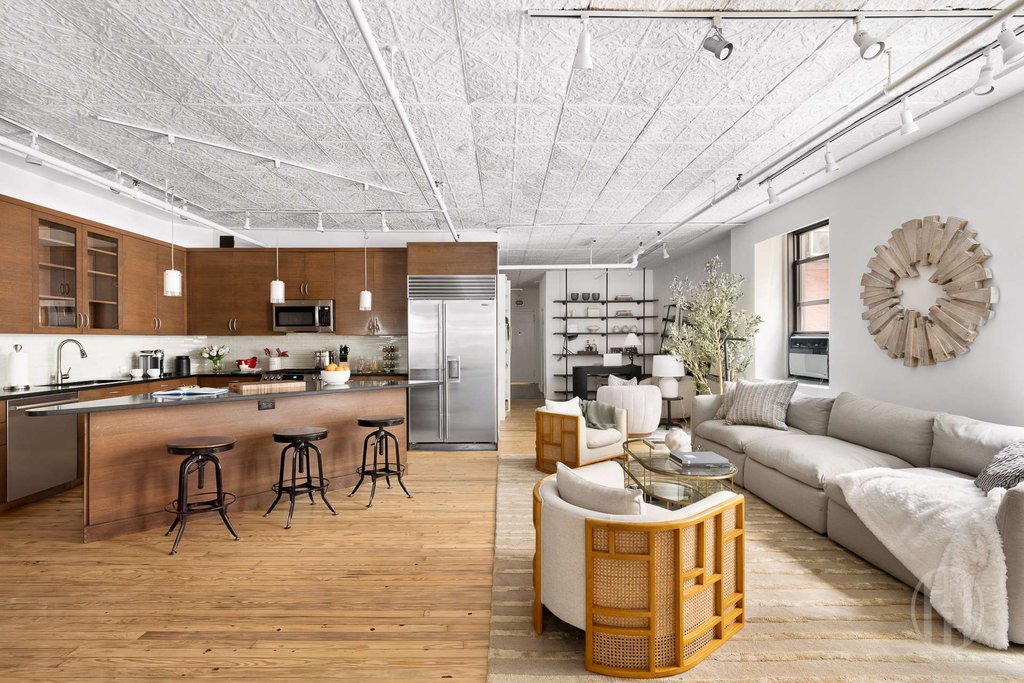 133 West 28th Street, Unit 3C photo 2