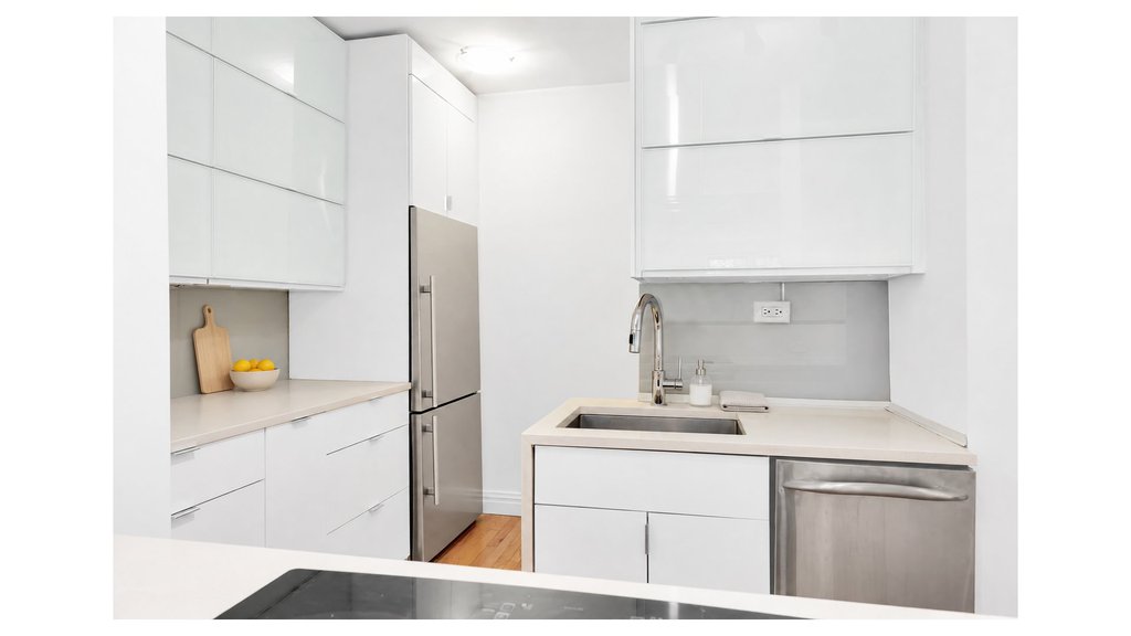 330 East 70th Street, Unit 4E photo 3
