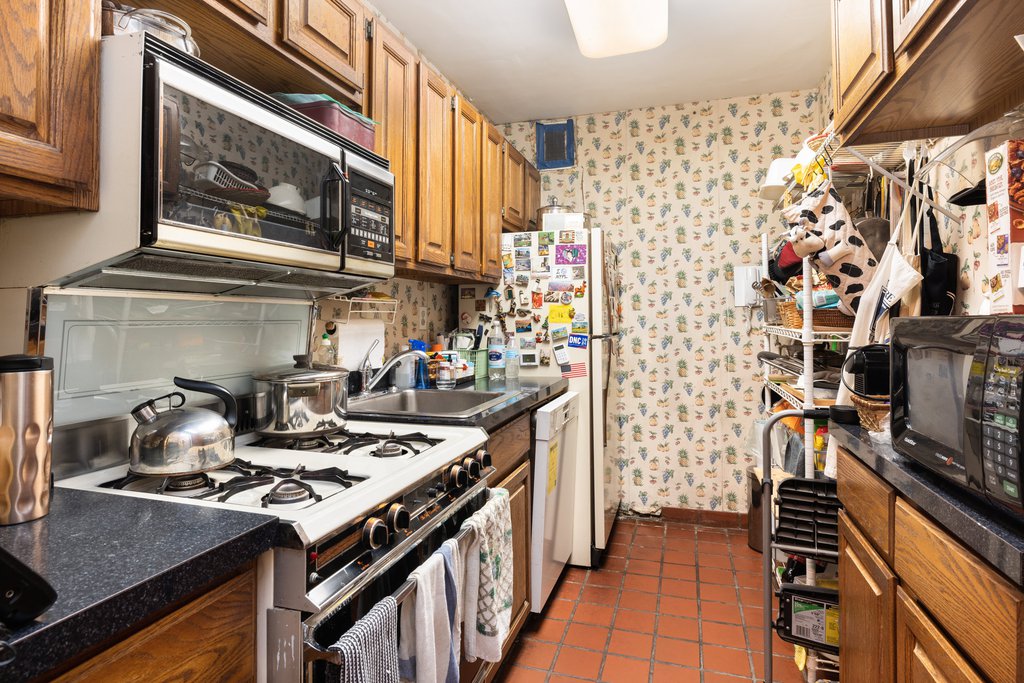 77 West 55th Street, Unit 7F photo 10