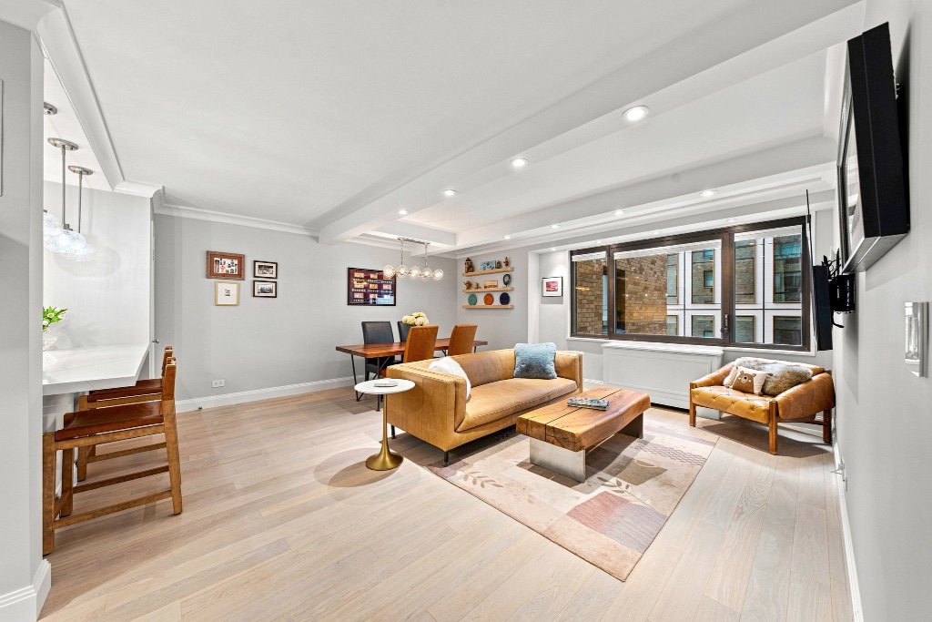 10 West 66th Street, Unit 14E photo 7