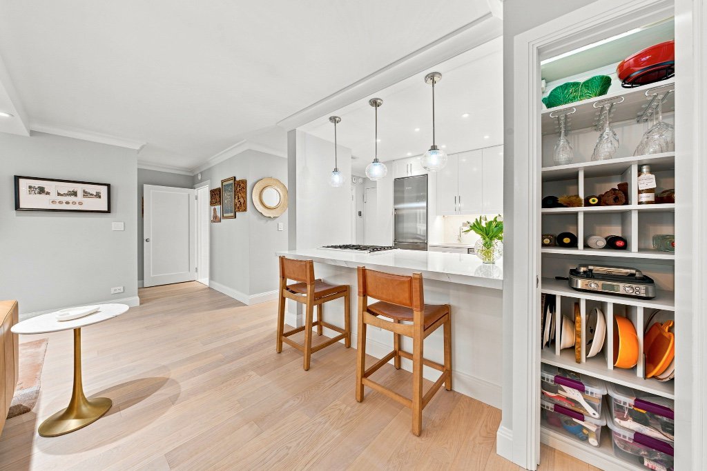10 West 66th Street, Unit 14E photo 14