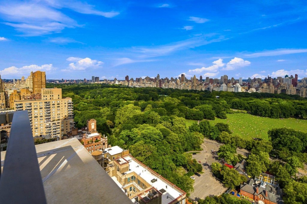 10 West 66th Street, Unit 14E photo 16