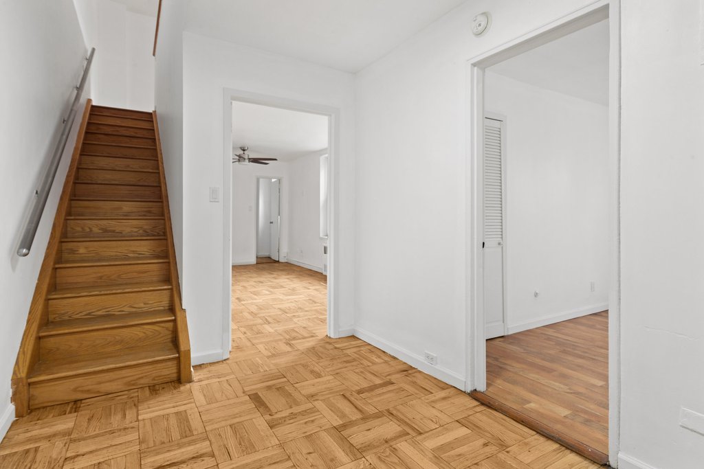 185 Prospect Park Southwest, Unit 304 photo 8