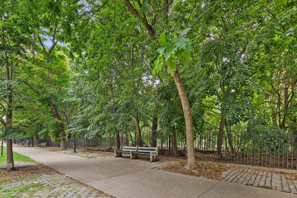 185 Prospect Park Southwest, Unit 304 photo 20