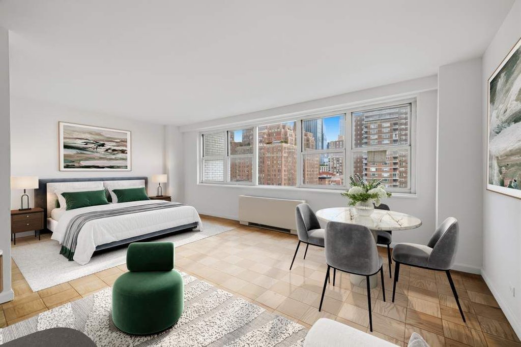 360 West 22nd Street, Unit 11H photo 3