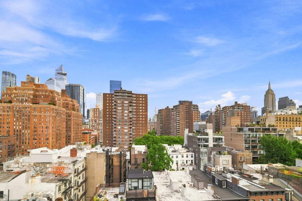 360 West 22nd Street, Unit 11H photo 5