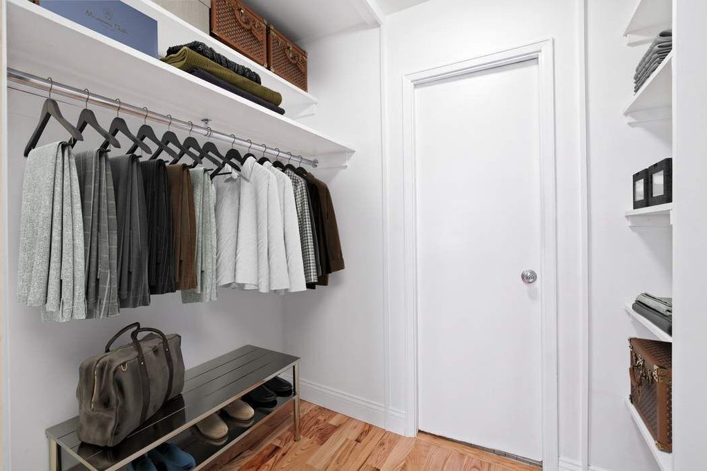 360 West 22nd Street, Unit 1R photo 14