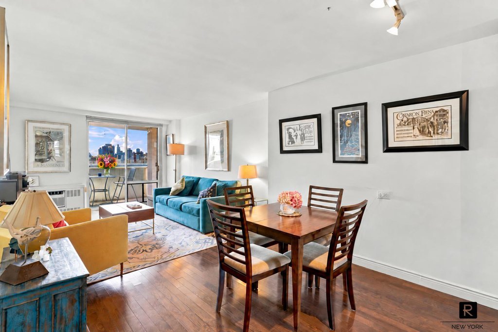100 West 94th Street, Unit 17D photo 3