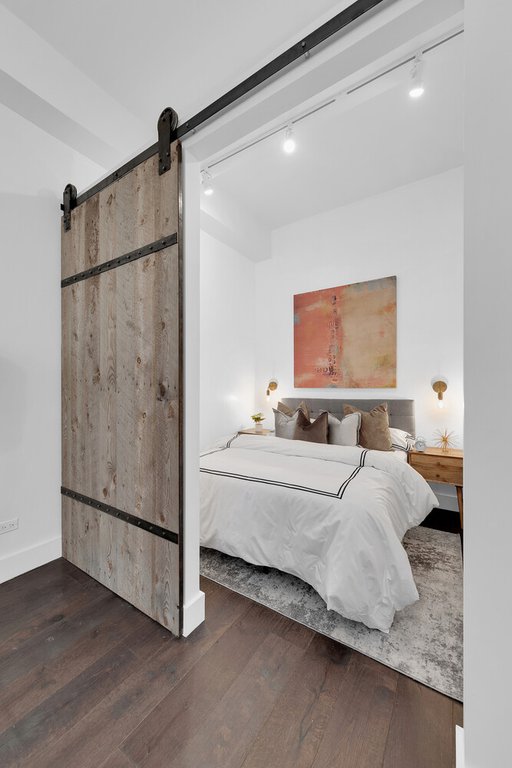 3 Hanover Square, Unit 4C photo 5