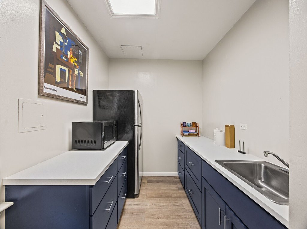 220 Manhattan Avenue, Unit 2N photo 26
