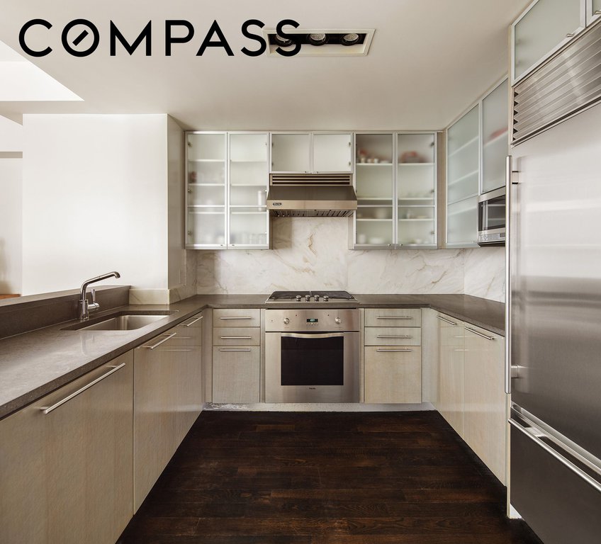200 Chambers Street, Unit 5H photo 4