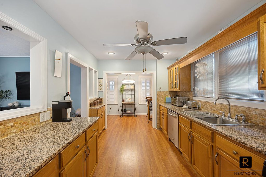 111-20 199th Street – For Sale photo 10