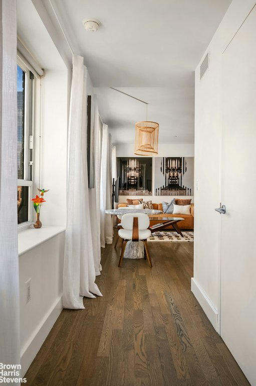 432 West 52nd Street, Unit 7H photo 7