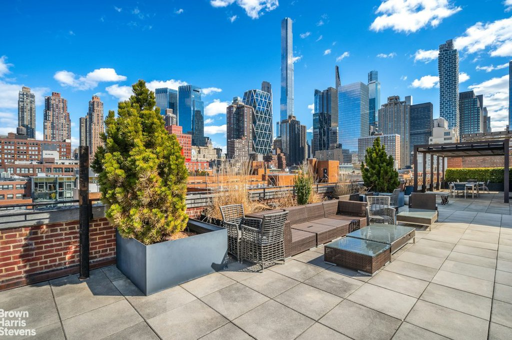 432 West 52nd Street, Unit 7H photo 9