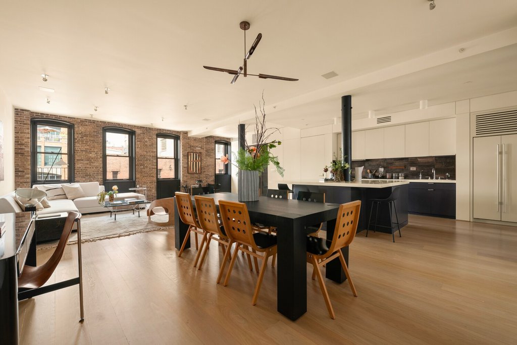 60 Beach Street, Unit 6A photo 2