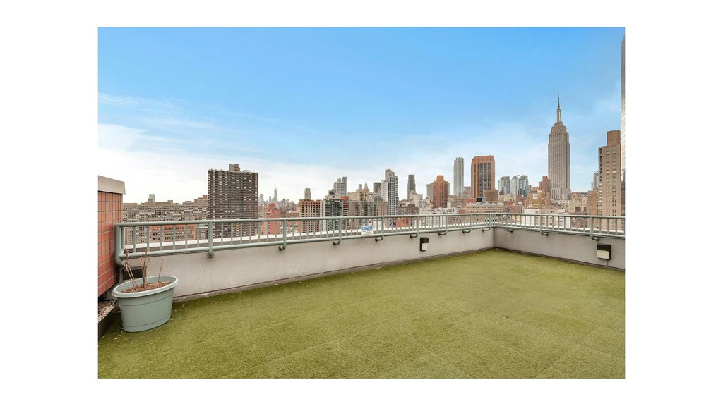 308 East 38th Street, Unit 8D photo 14