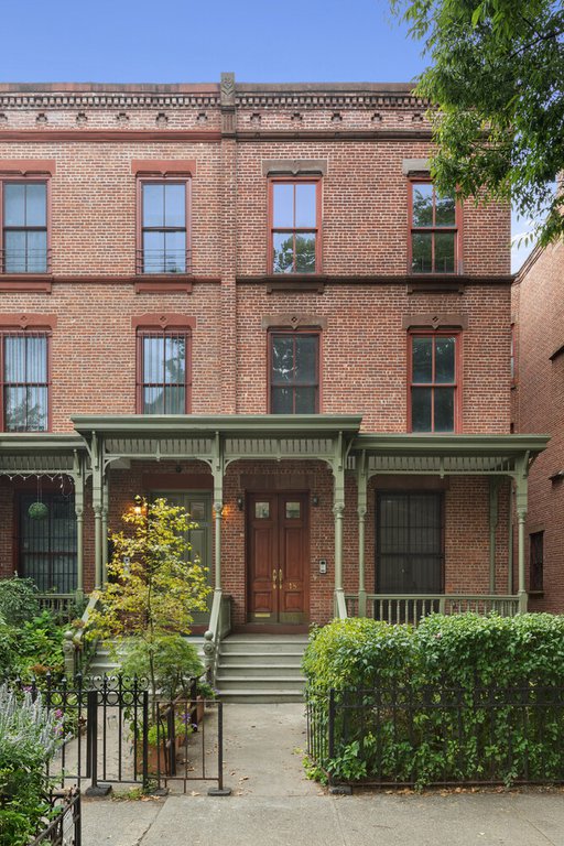 18 West 130th Street – For Sale photo 3