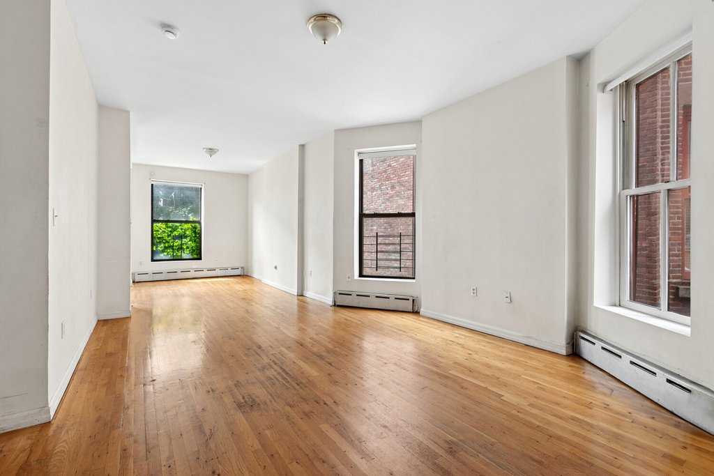 18 West 130th Street – For Sale photo 4