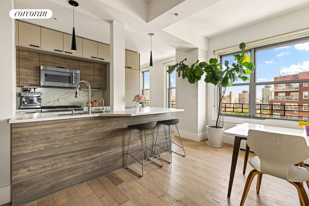 1 Plaza Street West, Unit 14A photo 8