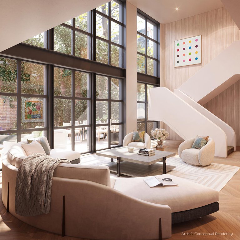 26 West 9th Street, Unit MAISONETTE photo 2