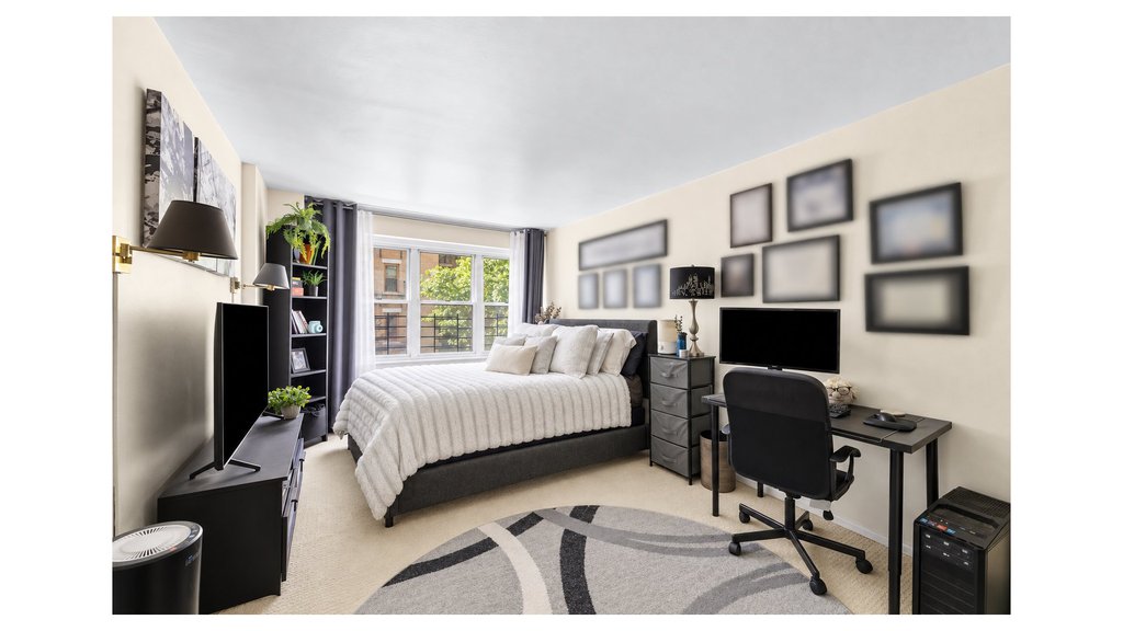 435 East 65th Street, Unit 3E photo 4