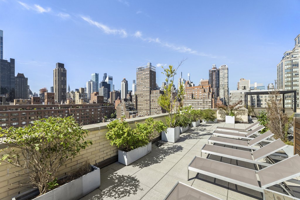 435 East 65th Street, Unit 3E photo 6