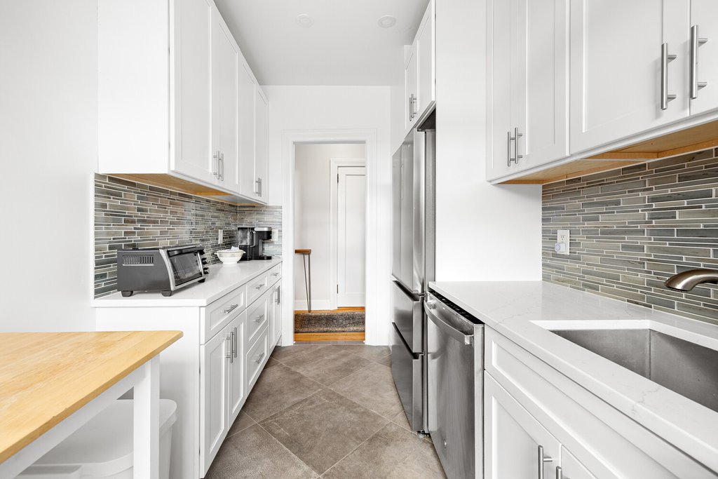 860 West 181st Street, Unit 68 photo 5