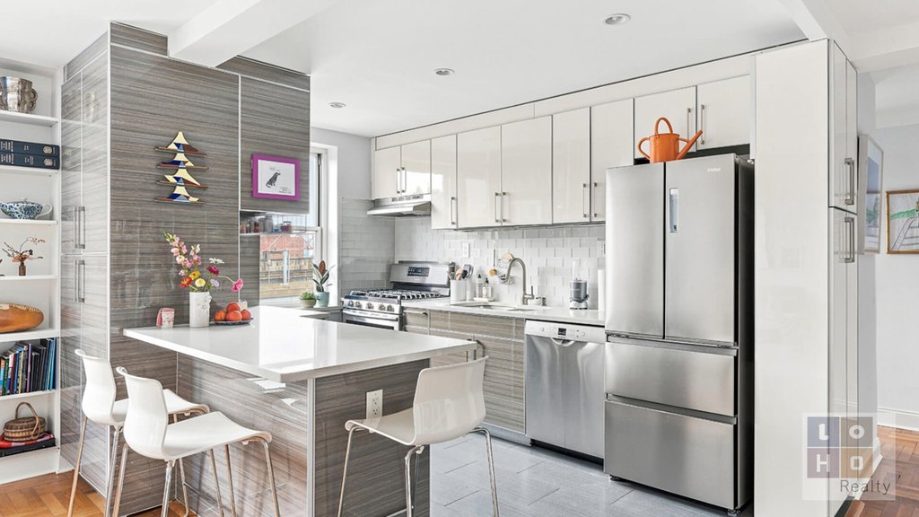 530 Grand Street, Unit F8C photo 5