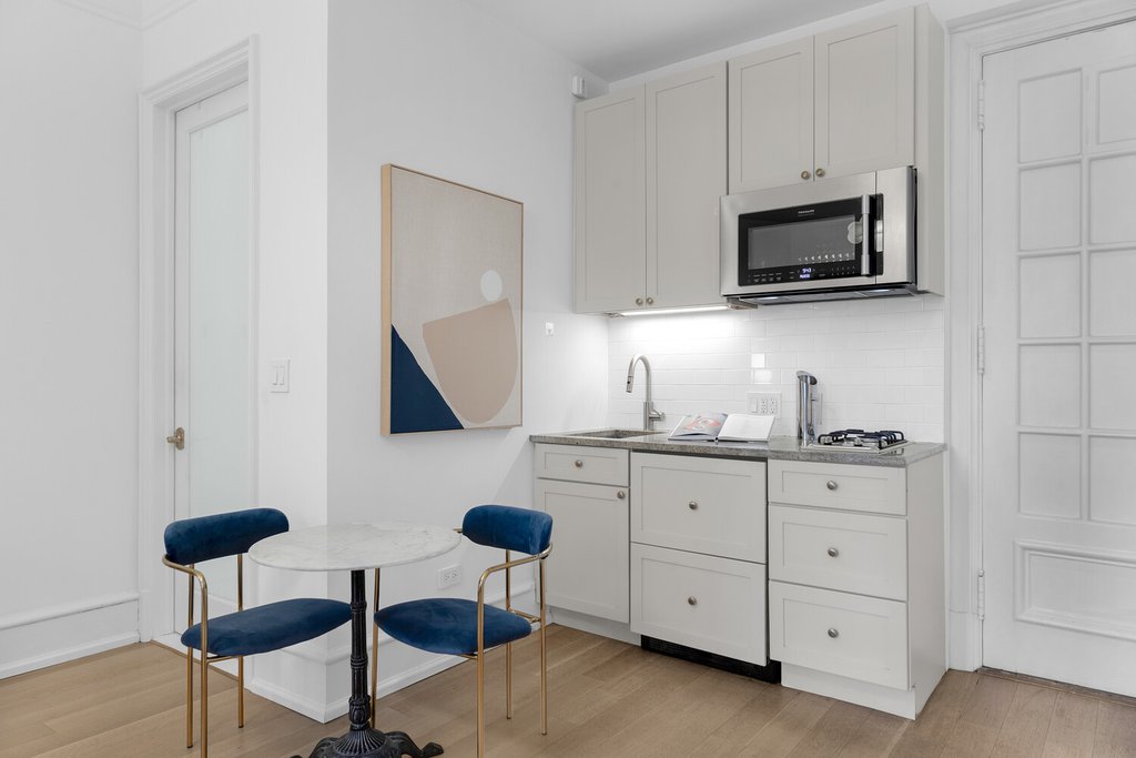 2109 Broadway, Unit 354 photo 3