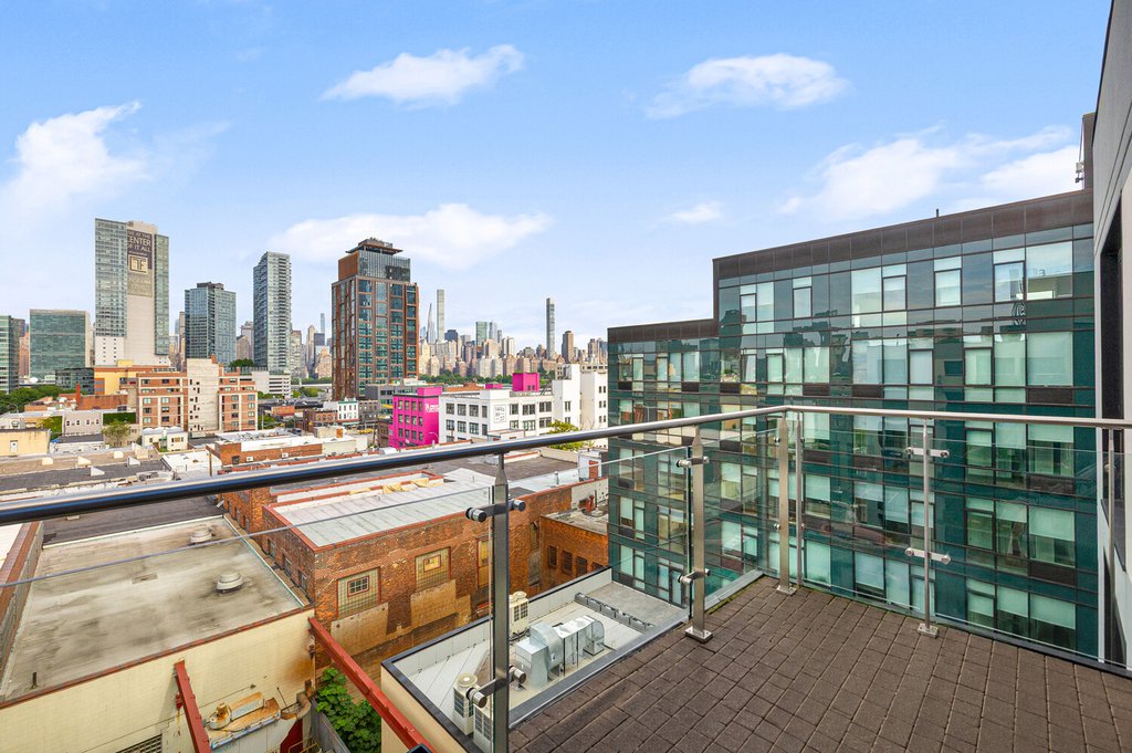 46-20 11th Street, Unit 7C