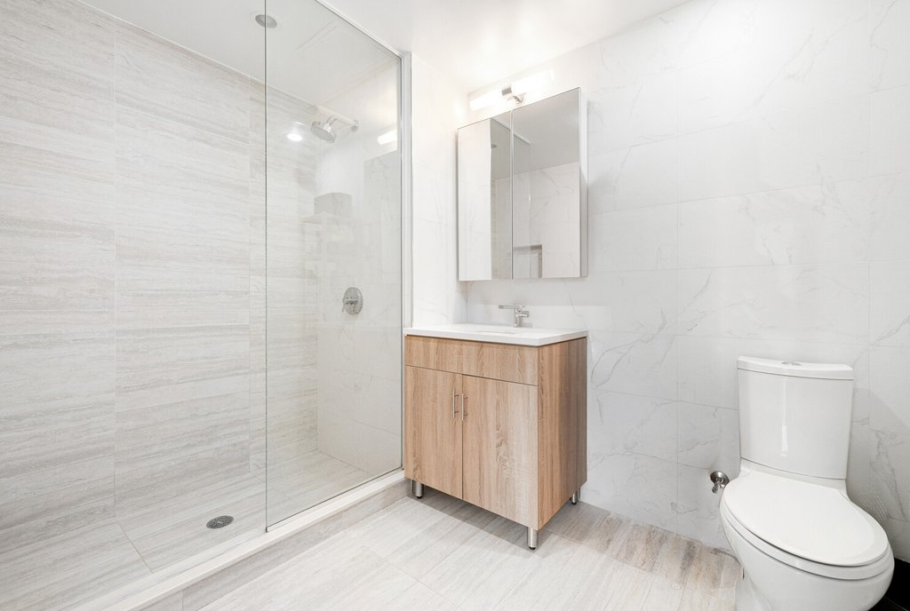 46-20 11th Street, Unit 7C photo 7