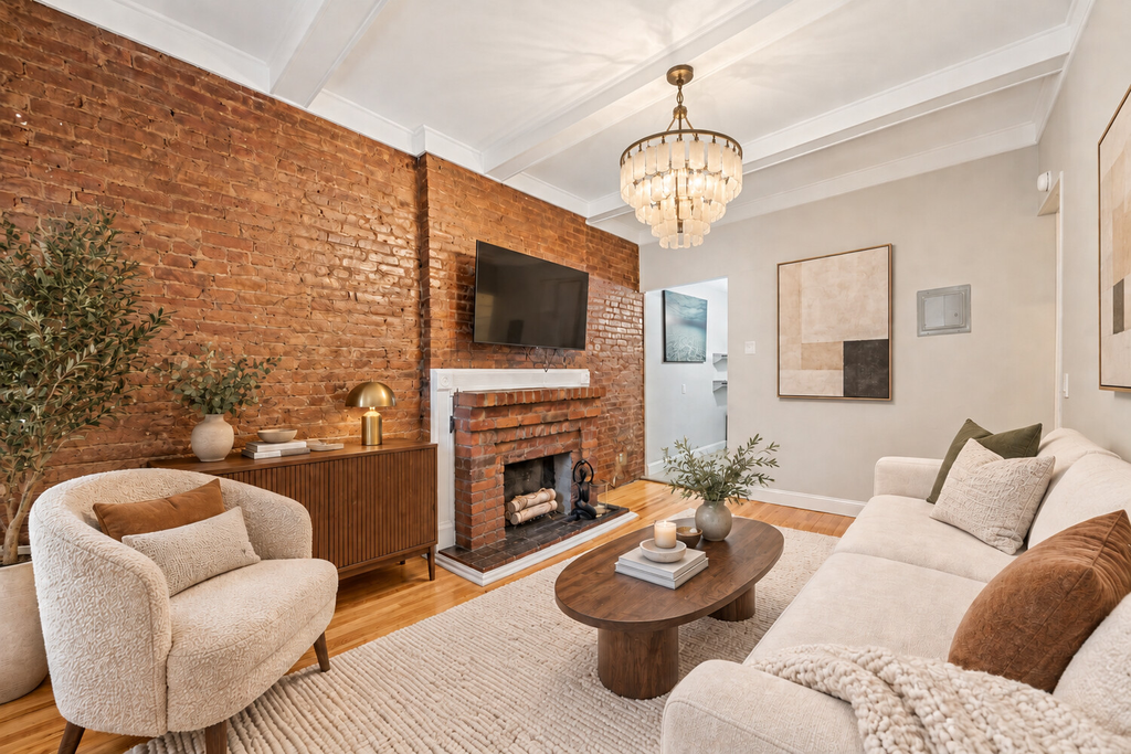 132 West 71st Street, Unit 7 photo 2