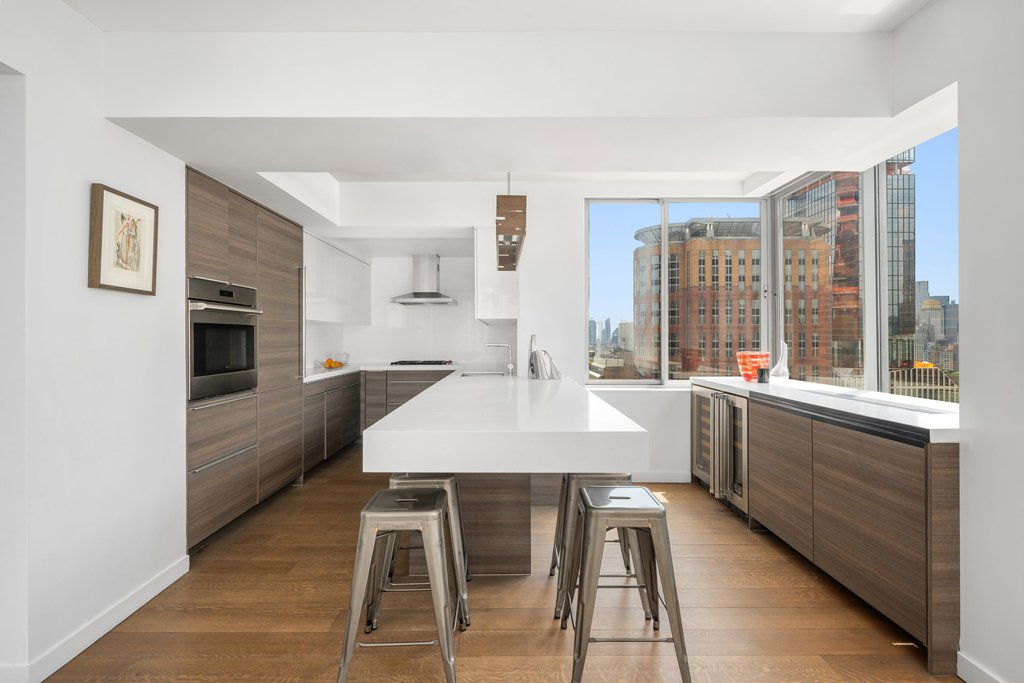 111 West 67th Street, Unit 26A photo 4