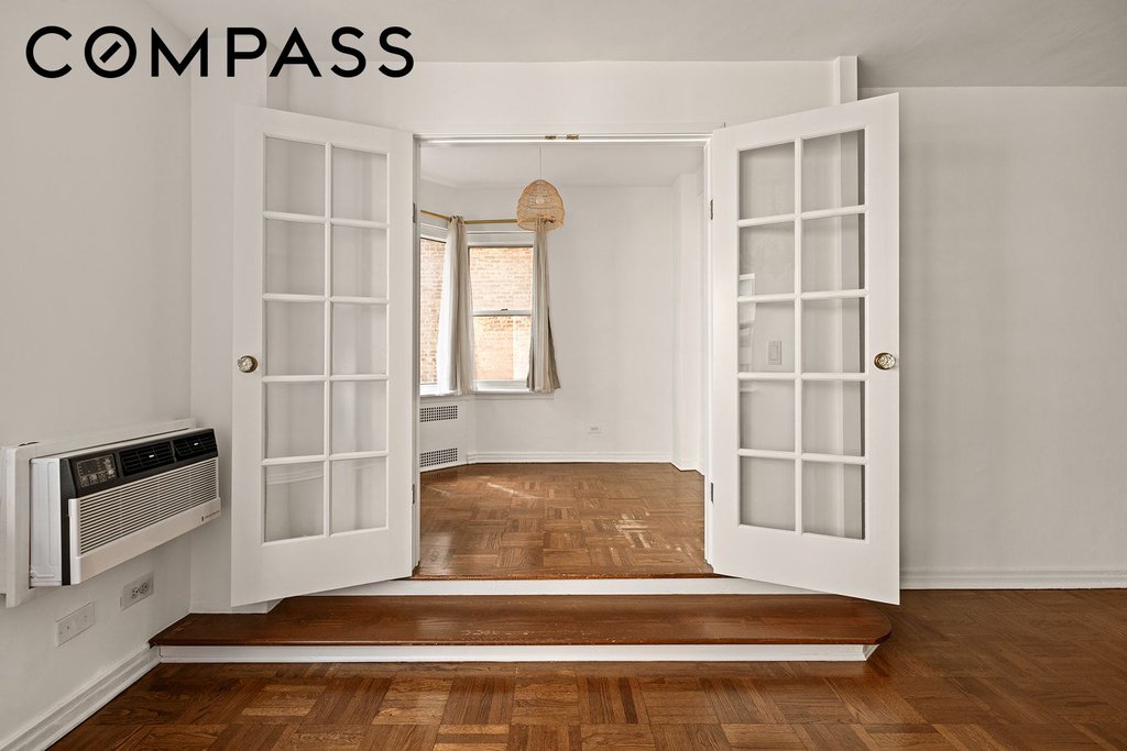 215 East 79th Street, Unit 7F photo 6