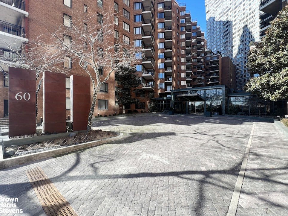60 Sutton Place South, Unit 7FS photo 15