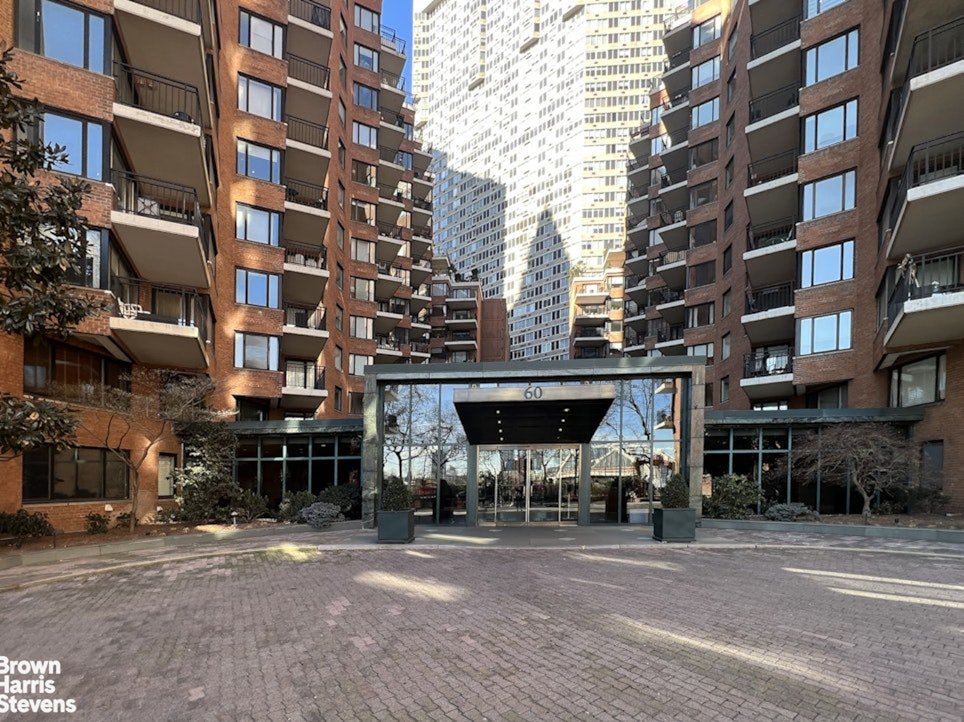 60 Sutton Place South, Unit 7FS photo 16