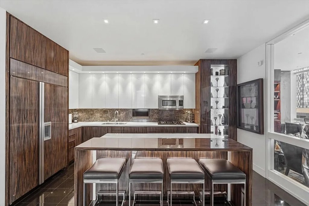 230 West 56th Street, Unit PHB photo 18