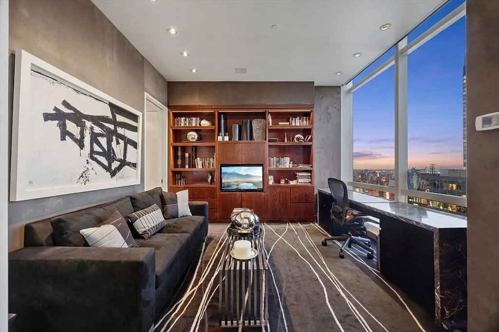 230 West 56th Street, Unit PHB photo 23
