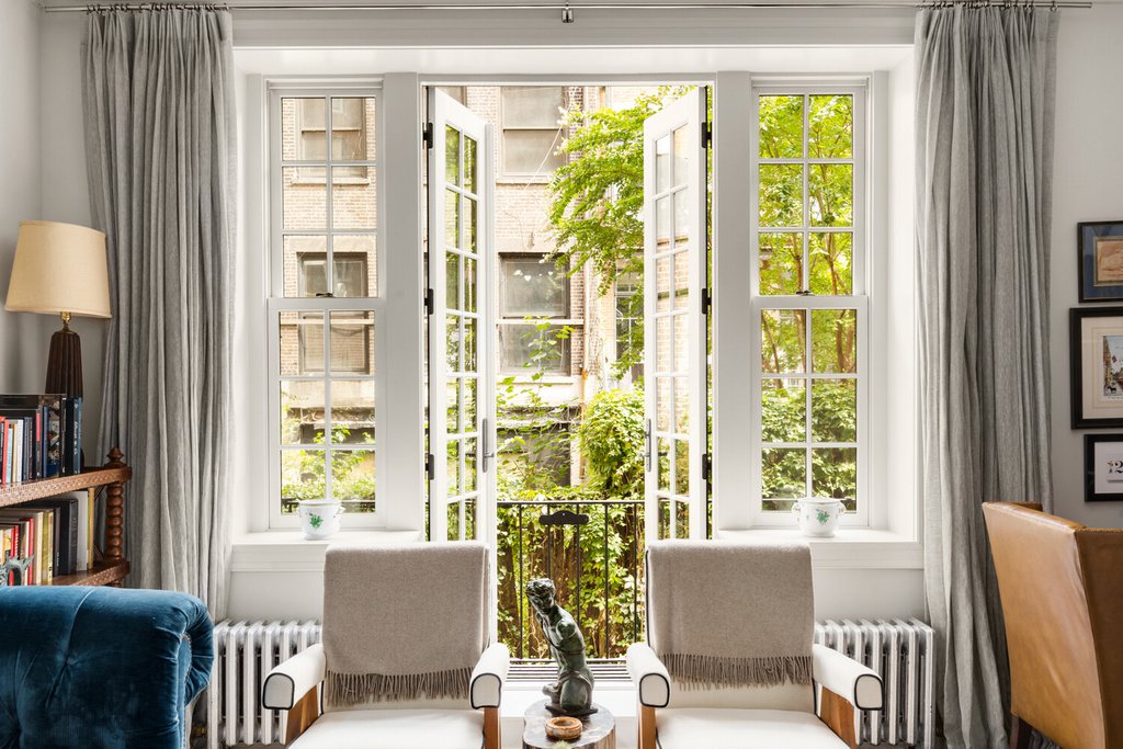 171 West 12th Street, Unit 1C photo 2