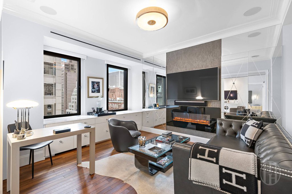465 Park Avenue, Unit 18E photo 3