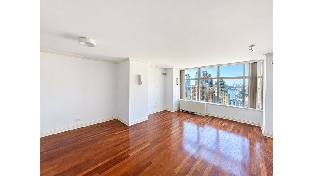 160 West 66th Street, Unit 24J photo 9