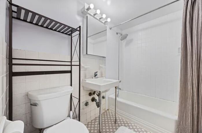 321 East 48th Street, Unit 9D photo 9