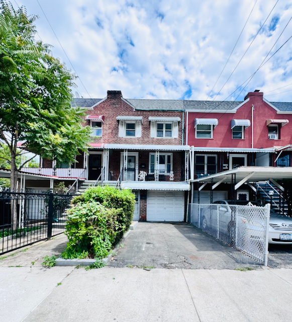 1842 Schieffelin Avenue, Unit TWN photo 2