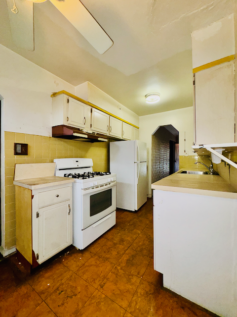 1842 Schieffelin Avenue, Unit TWN photo 21